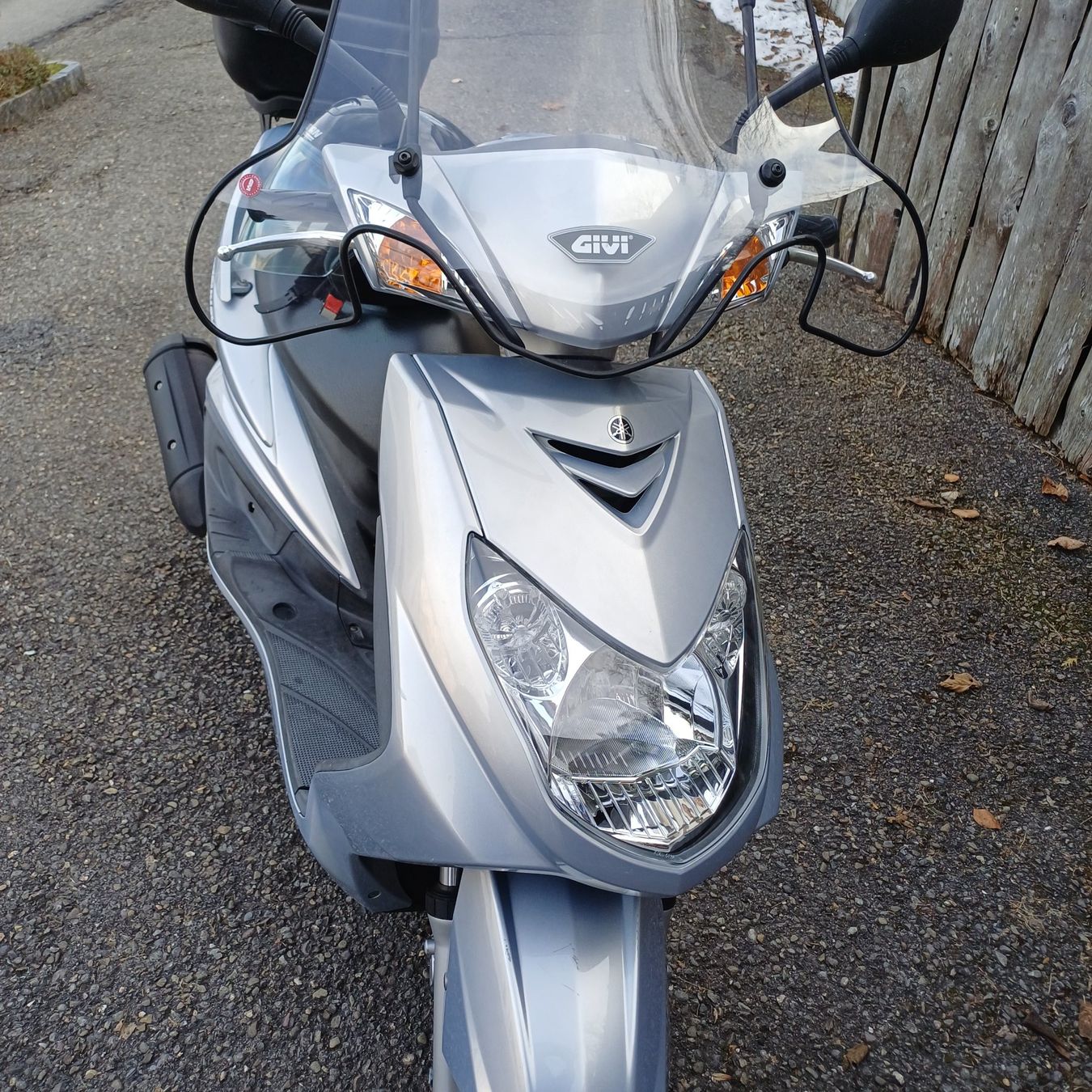 Yamaha Strada: Yamaha Cygnus X 125 Roller, Topcase, Windschild – Usato da Obstalden venduto da sch_ll9r 2