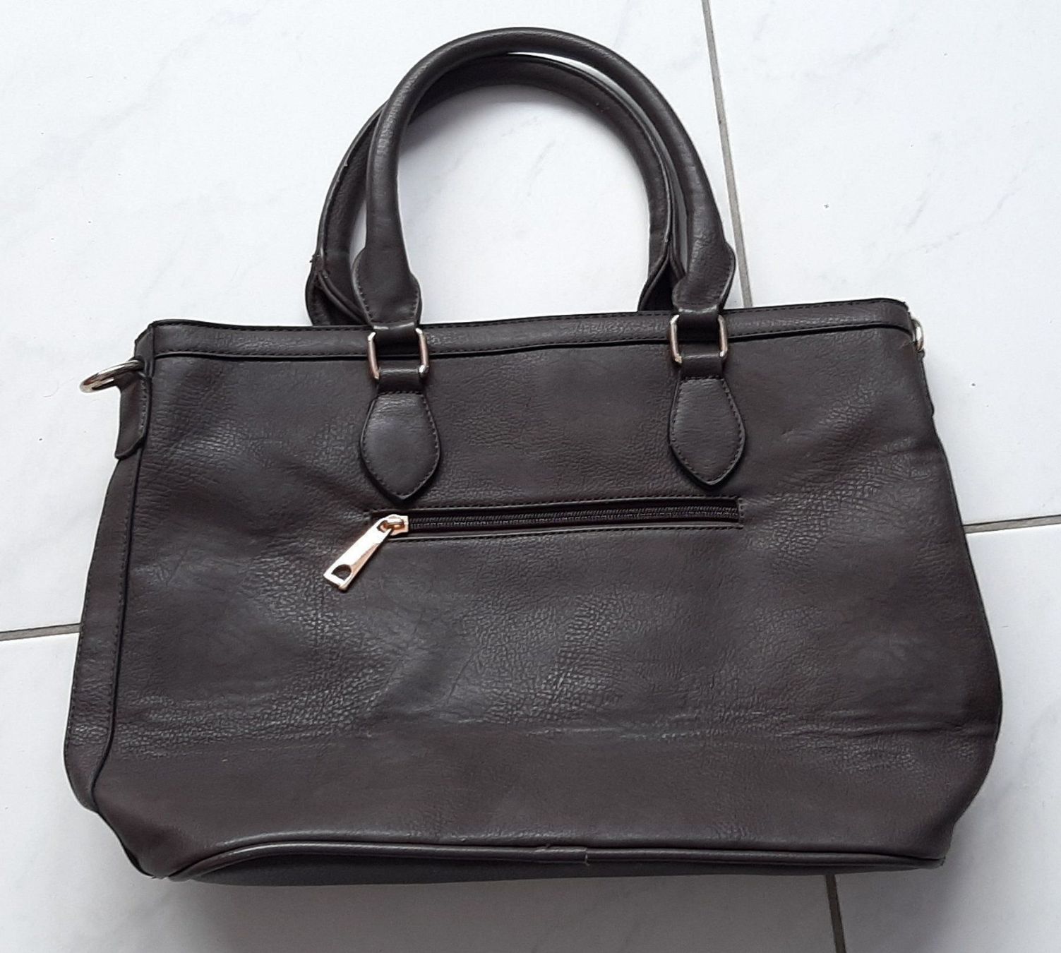 Borse da donna: Schöne Handtasche – Usato da Nottwil venduto da Janny77 1