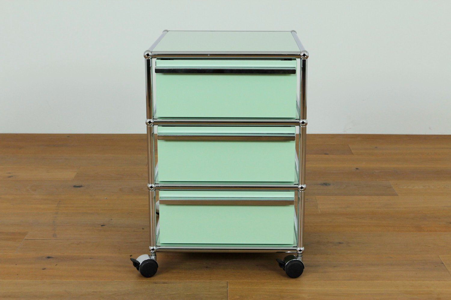 USM Korpus: USM Haller Rollkorpus // UPCYCLED // NEUE FARBEN – Neu (gemäss Beschreibung) aus Affoltern am Albis von StudioStandard