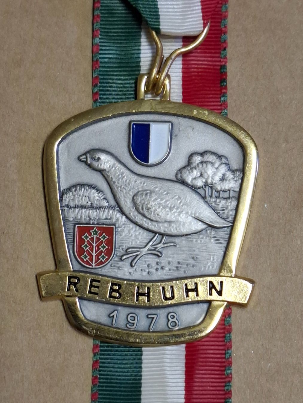 Medaillen: Rebhuhn 1978 (B828) – Gebraucht aus Schwanden GL von Suvorov