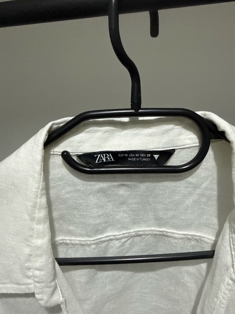 Zara Camicette: Zara Leinenbluse weiss zum Binden – Usato da Horn venduto da FashionFlowerCh 1
