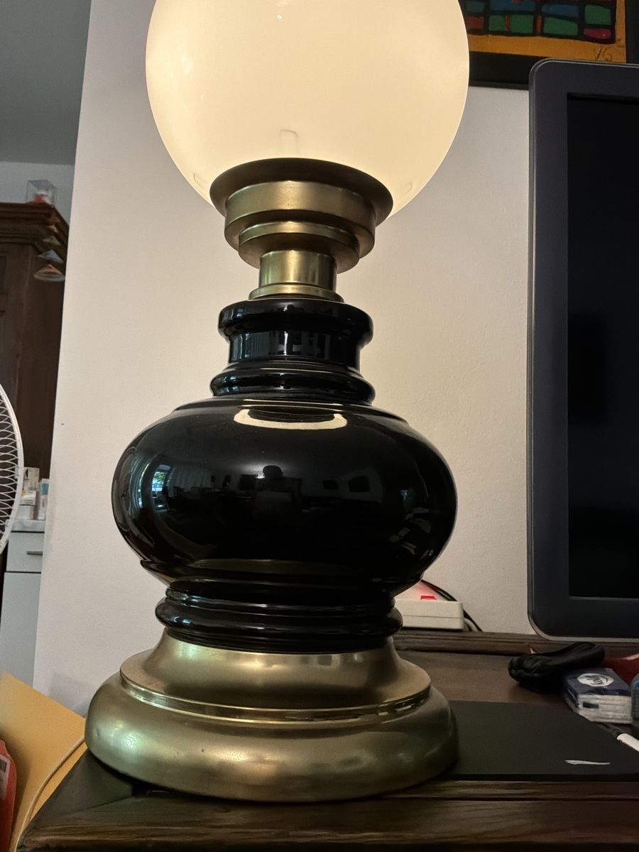 Lampade: Vintage-Tischlampe dimmbar – Usato da Basel venduto da Lithoklast 2