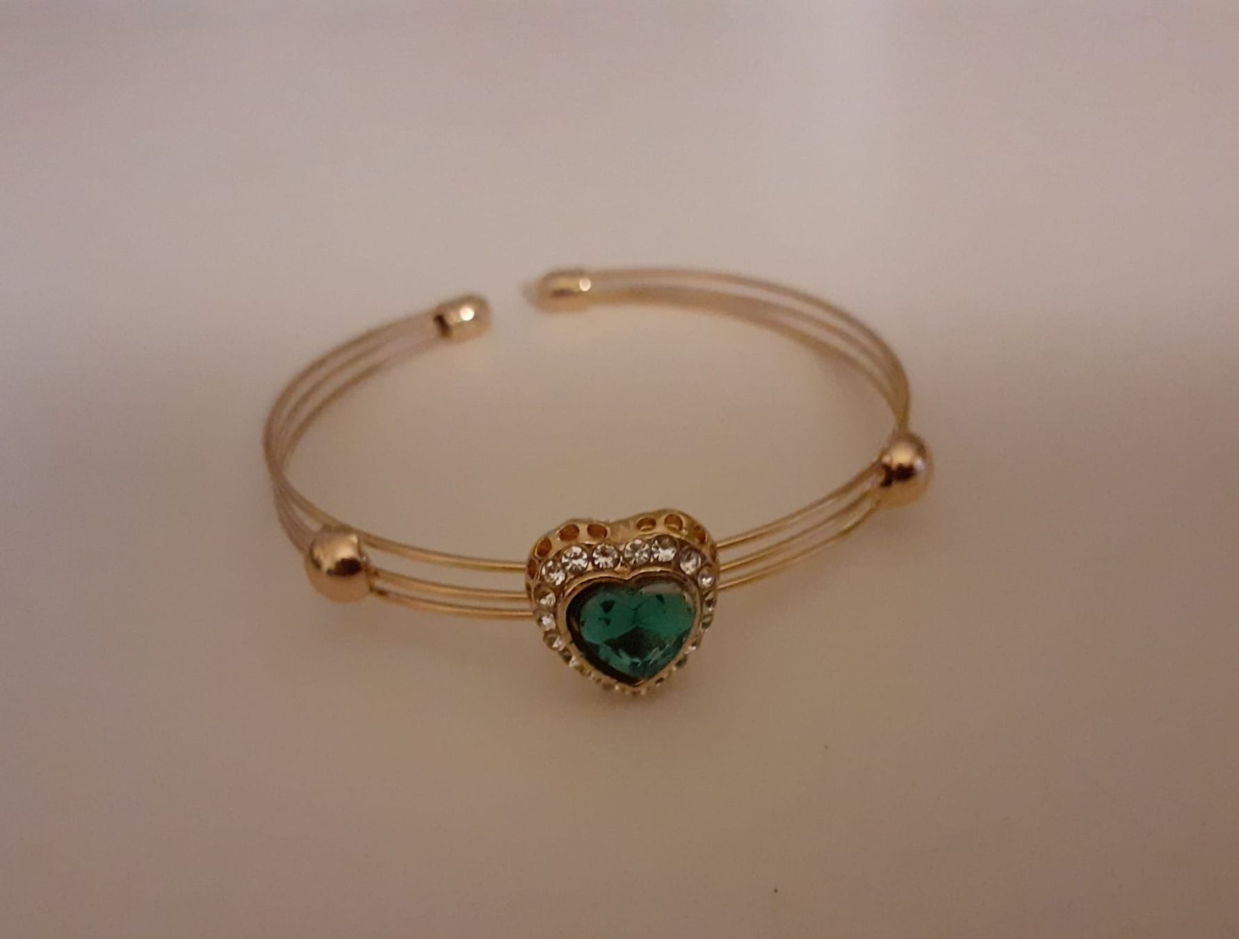 Altri gioielli: 4 er Schmuck - Set – Nuovo e nell'imballaggio originale da Stansstad venduto da kam_5wgj 4