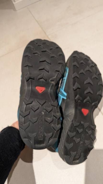 Salomon Chaussures hommes: Salomon Turnschuhe 36 – D'occasion à Zürich par man_rwk7 3