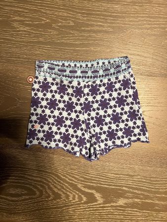 Mädchen Shorts Funky Flavours Grösse 146/152 lila geblümt