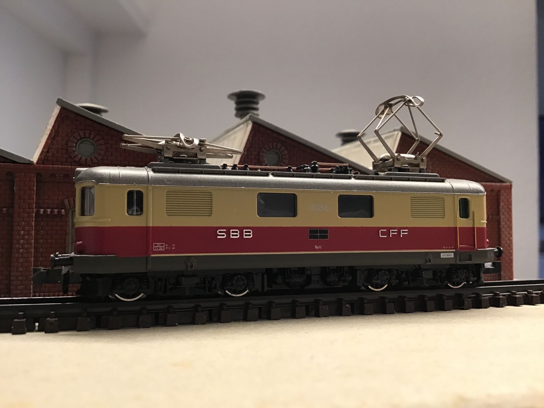 Hobbytrain Modellini di ferrovie: HOBBYTRAIN RE 4/4 I SPUR N TEE – Usato da Männedorf venduto da Spezial-Modelle 1