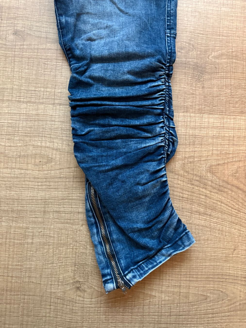 H&M Jeans: Herren Jeans von H&M Gr. 32 – Usato da Kreuzlingen venduto da ROMANR1 2