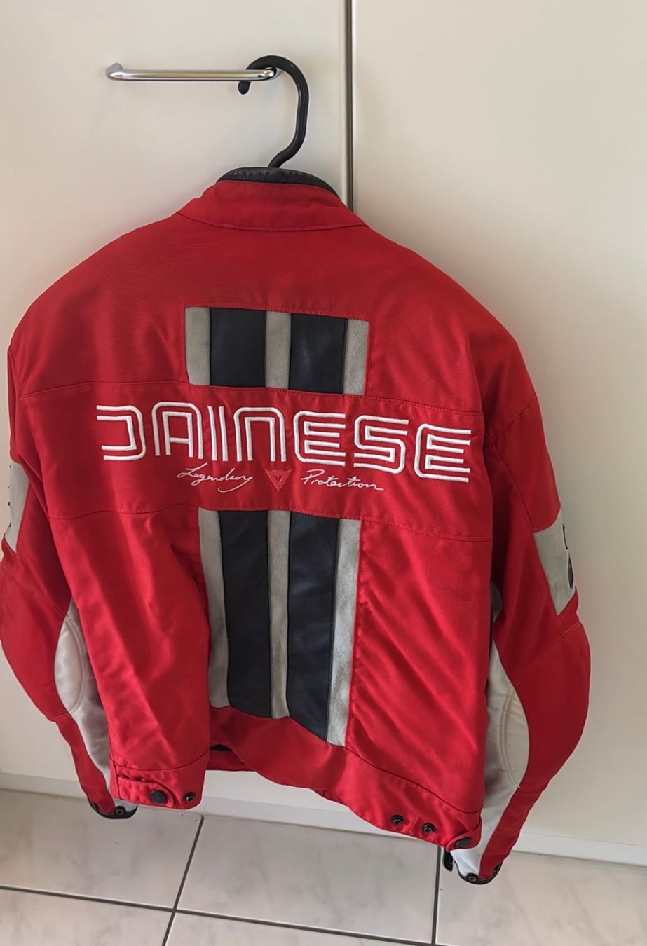 Vestes: Motorradjacke Dainese Vintage Style – D'occasion à Uster par filipepires 1