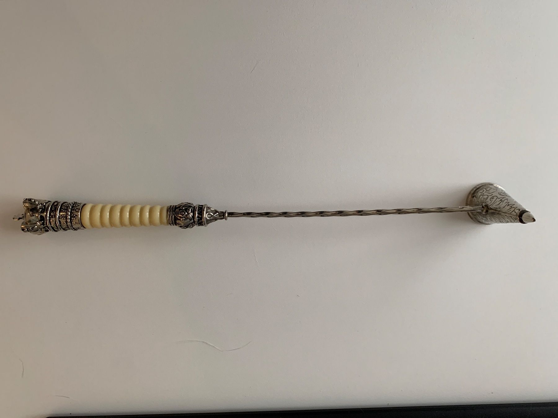 Candele: Kerzenlöscher versilbert – Usato da Olten venduto da Puckhunter