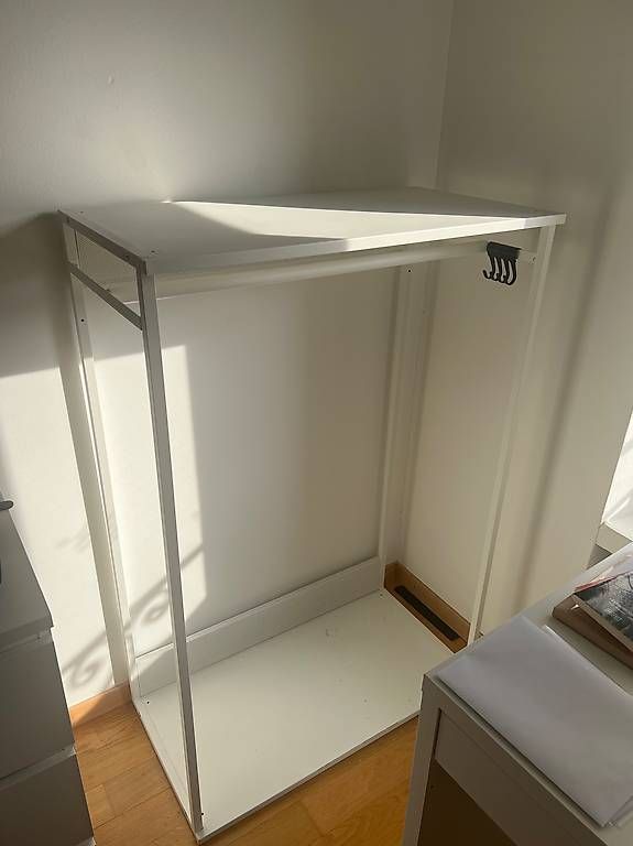 Altro in Decorazioni & Accessori: Portant pour vêtement IKEA – Usato da Genève venduto da men_j8bf 1