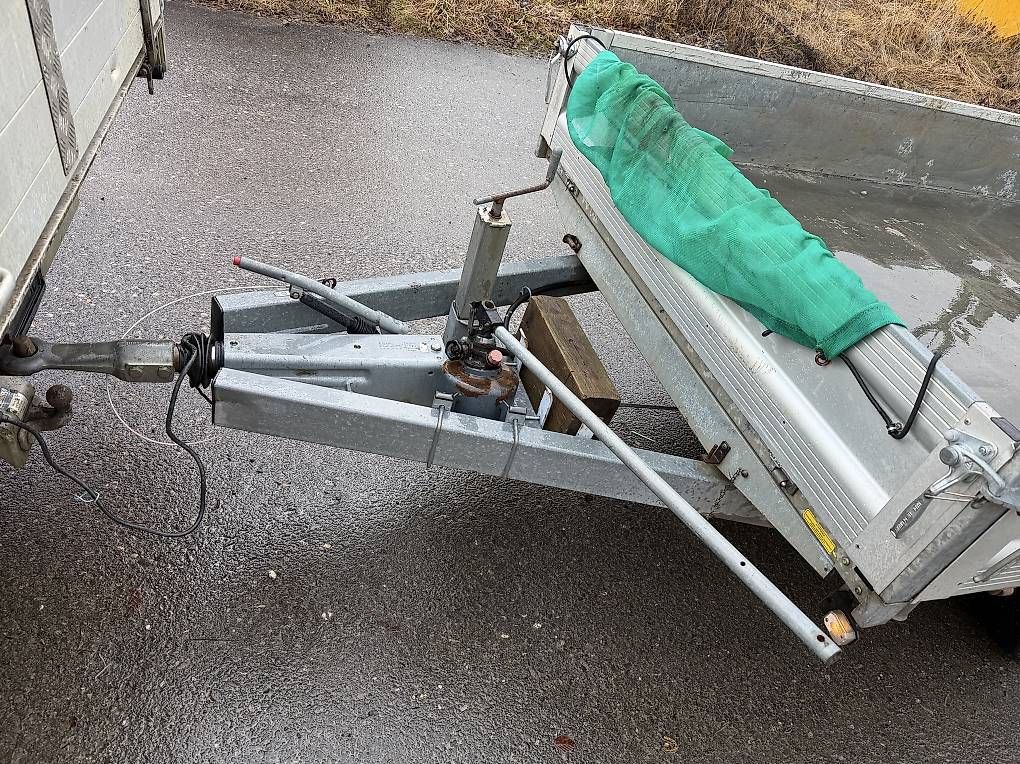 Unsinn Rimorchi: Anhänger Kipper 3.5T – Usato da Menziken venduto da Tairi10 3