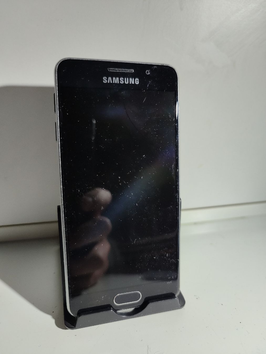 Samsung Telefoni cellulari / Smartphones: Samsung A310F defekt - Display gerissen, – Difettoso da La Tour de Peilz venduto da Dejobokin 1