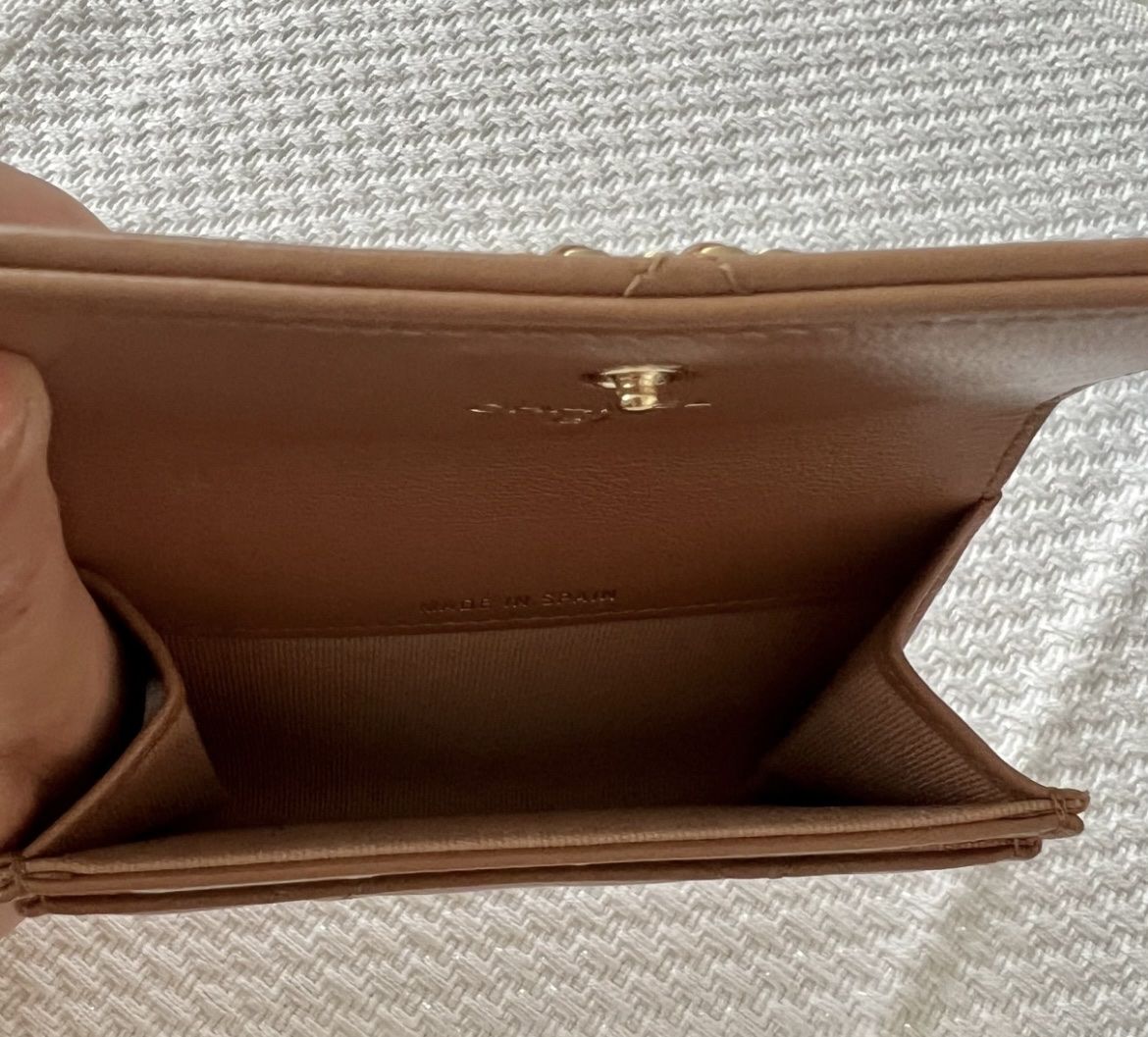 Chanel Altro in  Abbigliamento & Accessori: Chanel 19 Kartenetui – Nuovo e nell'imballaggio originale da Zürich venduto da MomoK5 3