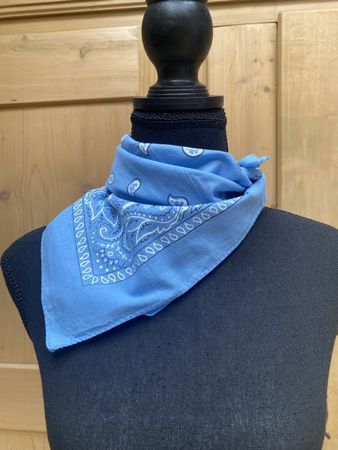 Halstuch Bandana hellblau Paisley Baumwolle