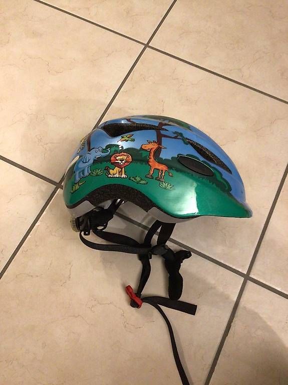 Caschi: Kinder velohelm Größe 52-57cm – Usato da Zimmerwald venduto da wuff81 1
