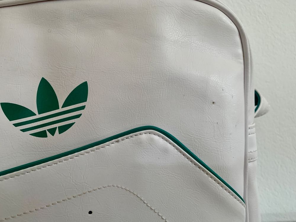 Adidas Original Umhangetasche Grun Weiss Kaufen auf Ricardo