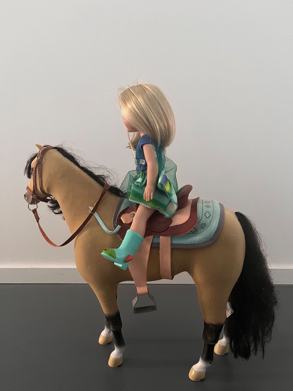 Bambole: Puppe mit Pferd – Usato da Wädenswil venduto da ckeller01