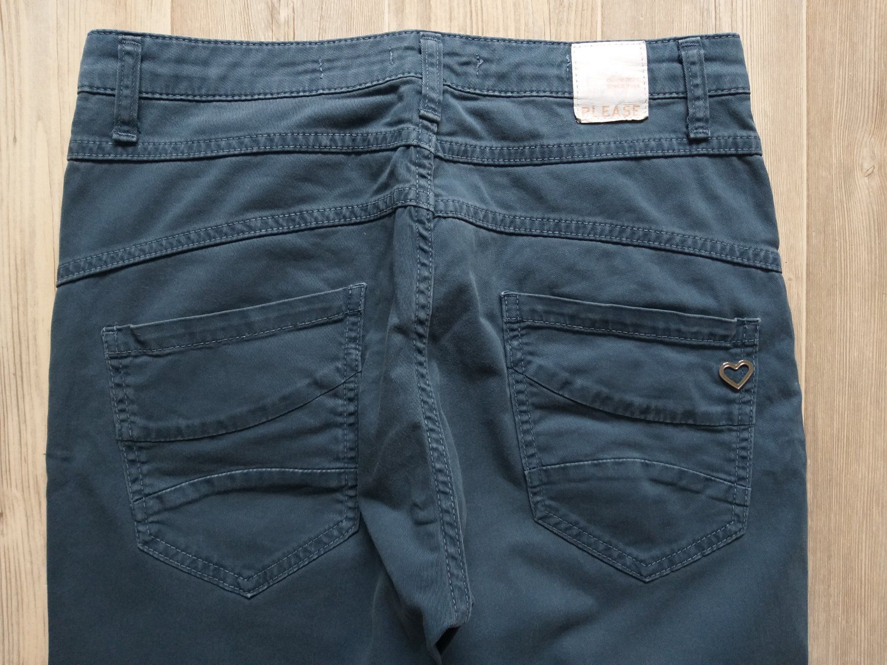 Please Jeans Jeans: PLEASE P78 Jeans taille / Grosse S – Gebraucht aus Cossonay-ville von Super-Price-Quality 6