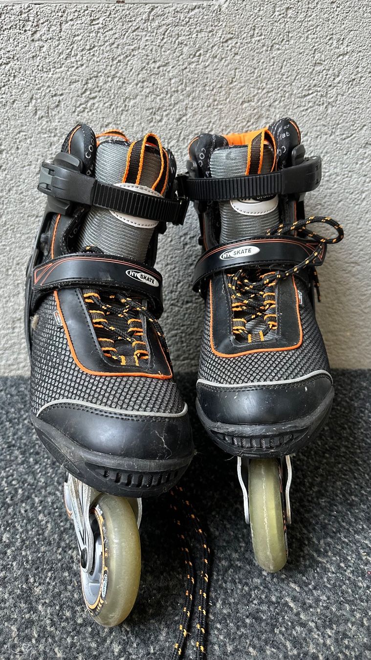 Pattini in linea & Pattini a rotelle: Inlineskates HY Skate Gr. 43 – Usato da Schönenbuch venduto da marisli80