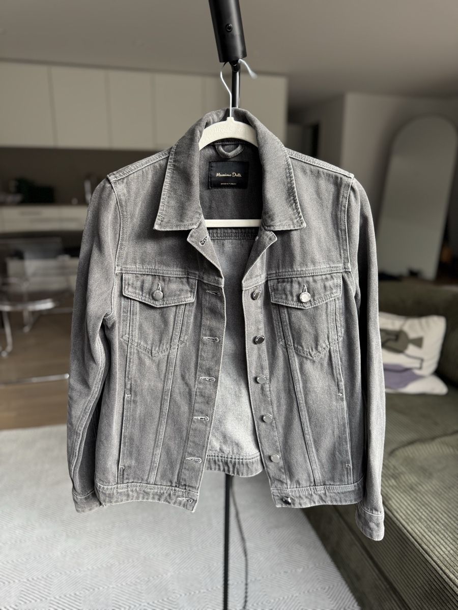 Massimo Dutti Giacche: Massimo Dutti jeans jacket – Nuovo (secondo la descrizione) da Zürich venduto da ari_cr2f