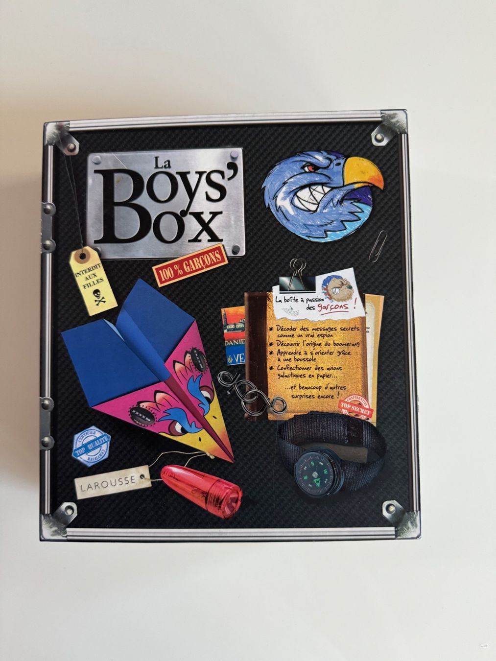 Giocattoli: La Boy’s box – Usato da Cologny venduto da PEACEANDLOVE