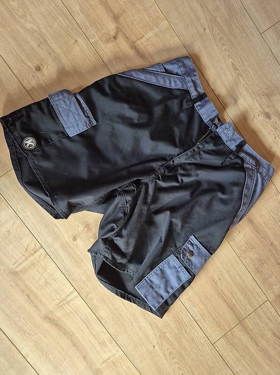 Pantaloni: Kurze Arbeitshose,Krenger – Usato da Obstalden venduto da Bergweh88