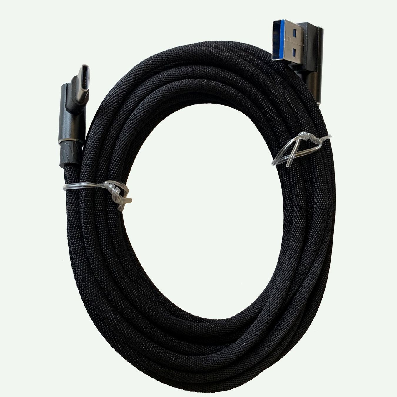 Cavi: Lade-/Datenkabel auf USB-C, 3 Meter – Nuovo e nell'imballaggio originale da Giubiasco venduto da softmail 3