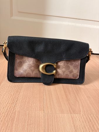 Coach sac Tabby shoulder noir et cuir