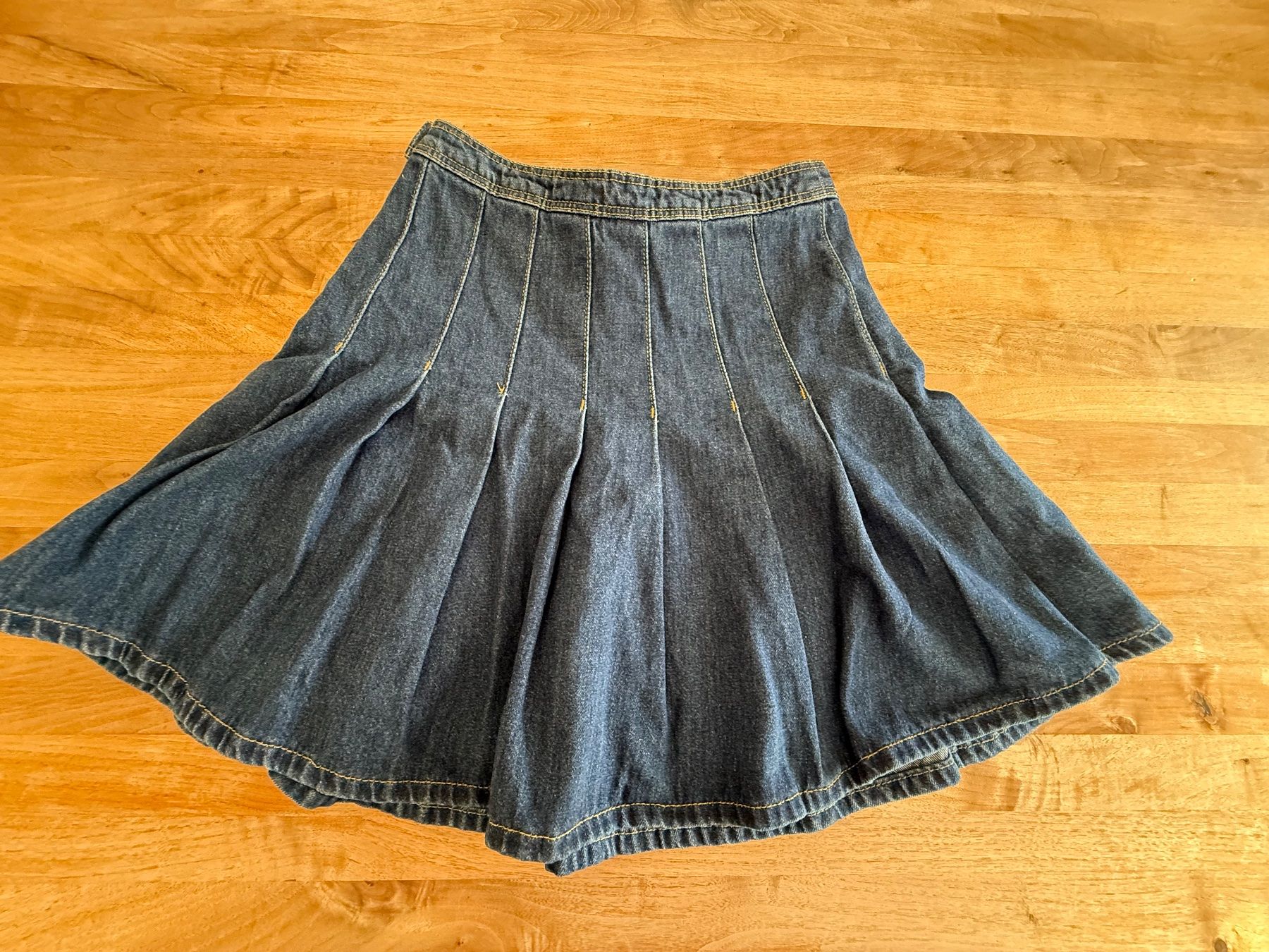 H&M Gonne: Jeansrock H&M Gr. 36 – Usato da Spiegel b. Bern venduto da Barbabella11