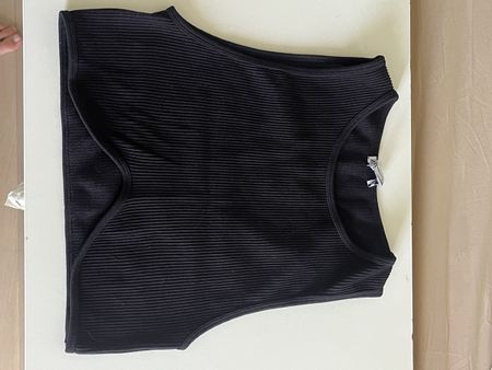 Crop Top, Schwarz, Grösse XS, Neuwertig, Top Zustand!