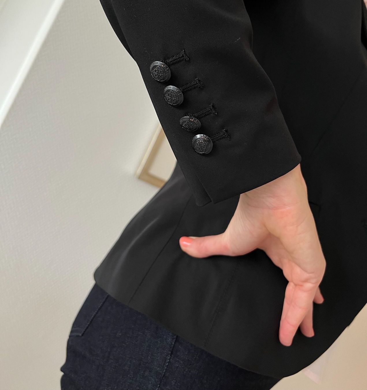 Anzüge & Kostüme: Damen Blazer – Gebraucht aus Erlenbach ZH von msa_x26y 3