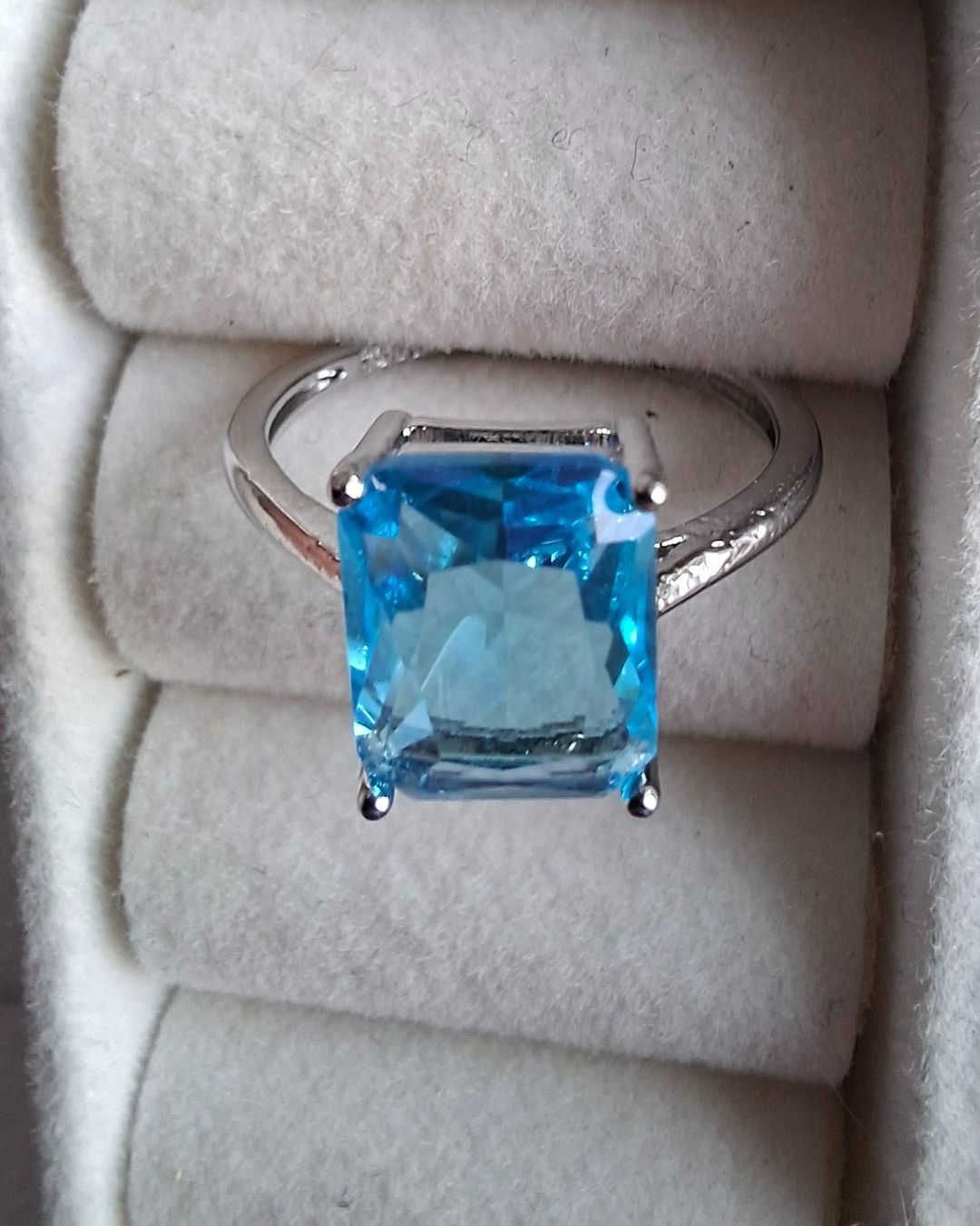 Anelli: Bague élégante pierre bleue taille ajustable argent 925 – Nuovo (secondo la descrizione) da Genève venduto da a_t_g5kq 3