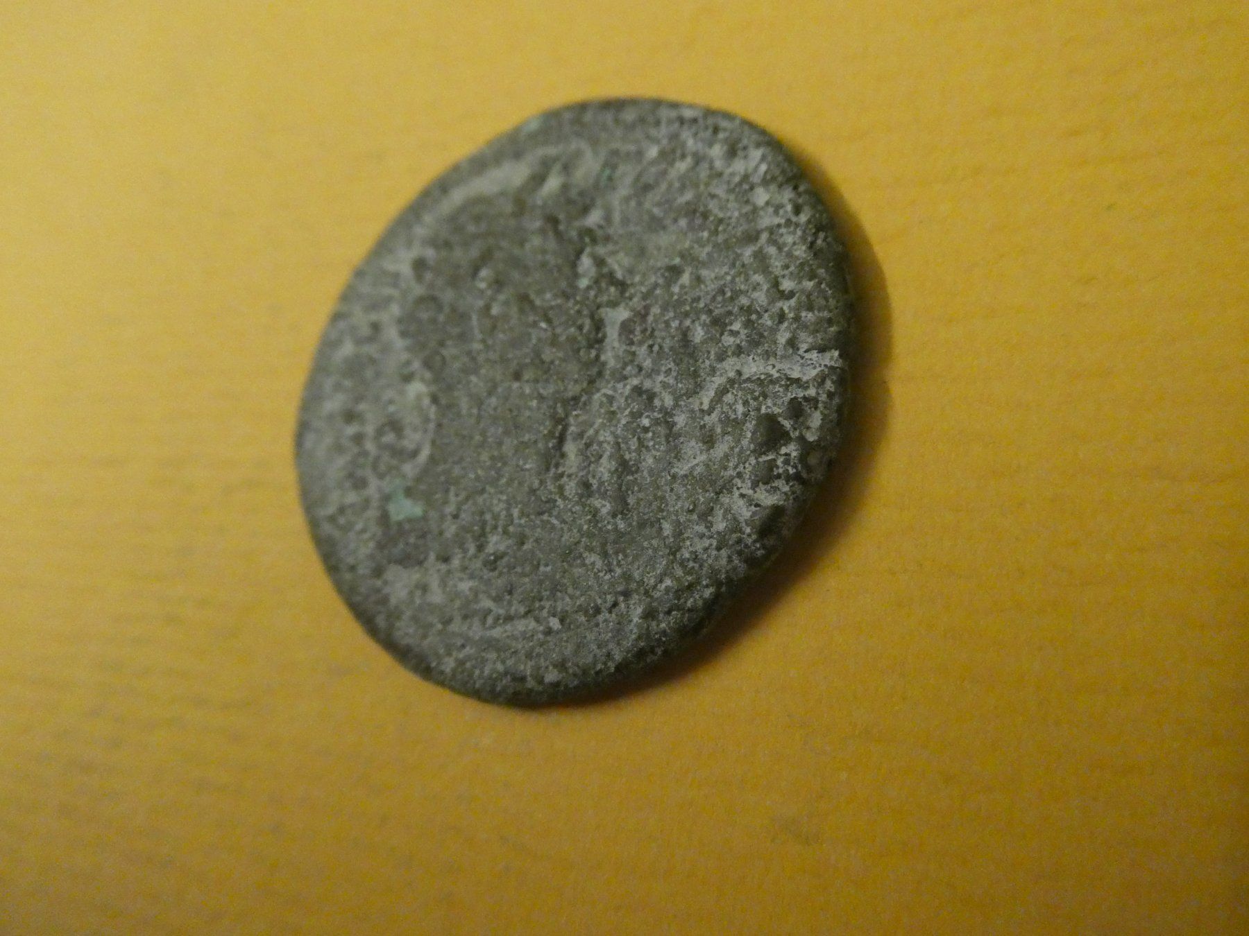Alle Münzen: uralte grosse Bronzemünze  34 mm     15.96 g – Gebraucht aus Hinterforst von Rohusri 1