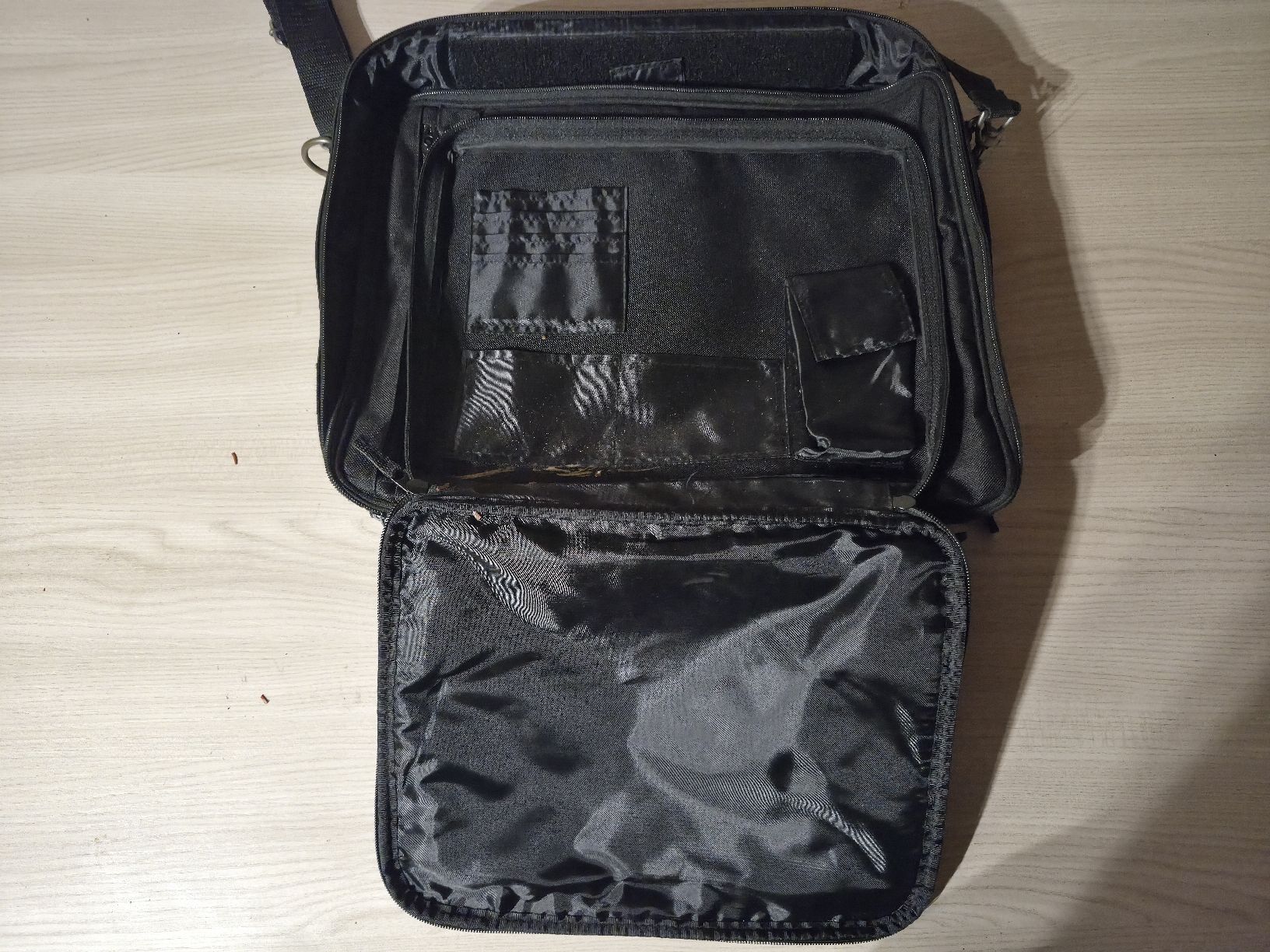Sacs: Borsa nera – D'occasion à Riva San Vitale par Stekri 3