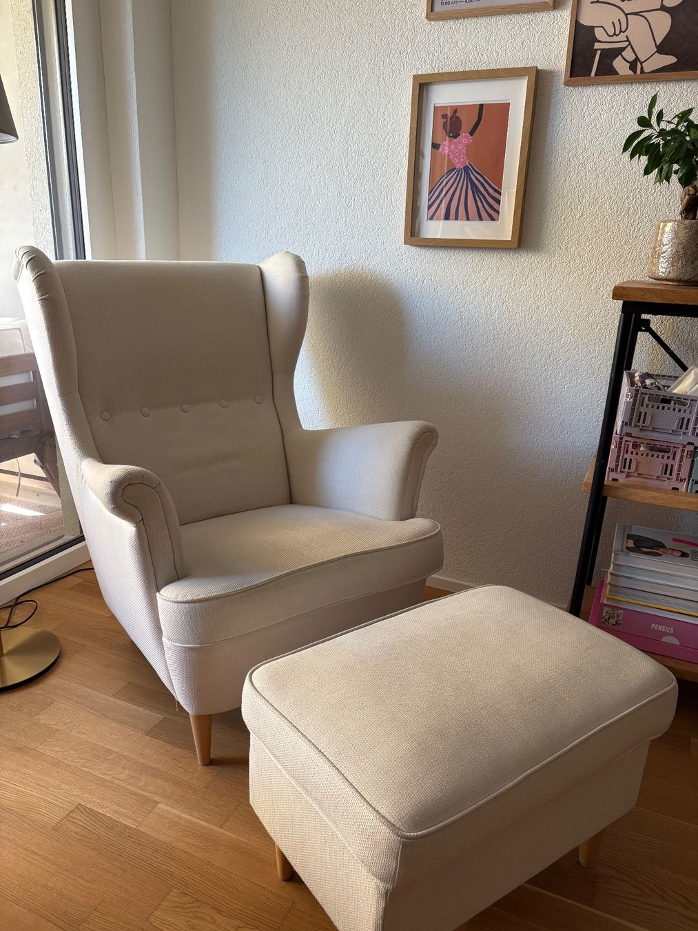 Ikea Poltrone: Strandmon Sessel inkl. Hocker – Usato da Köniz venduto da com_5kl2