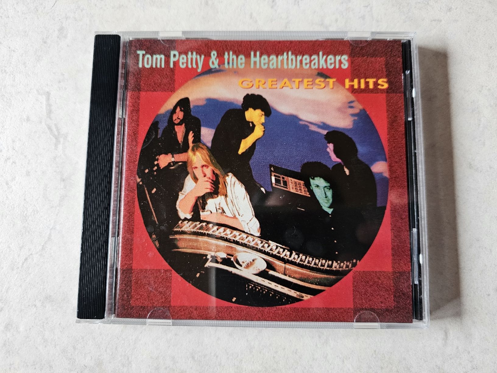 CD: Tom Petty & The Heartbreakers  -  Greatest Hits – Usato da Schneisingen venduto da backstore24