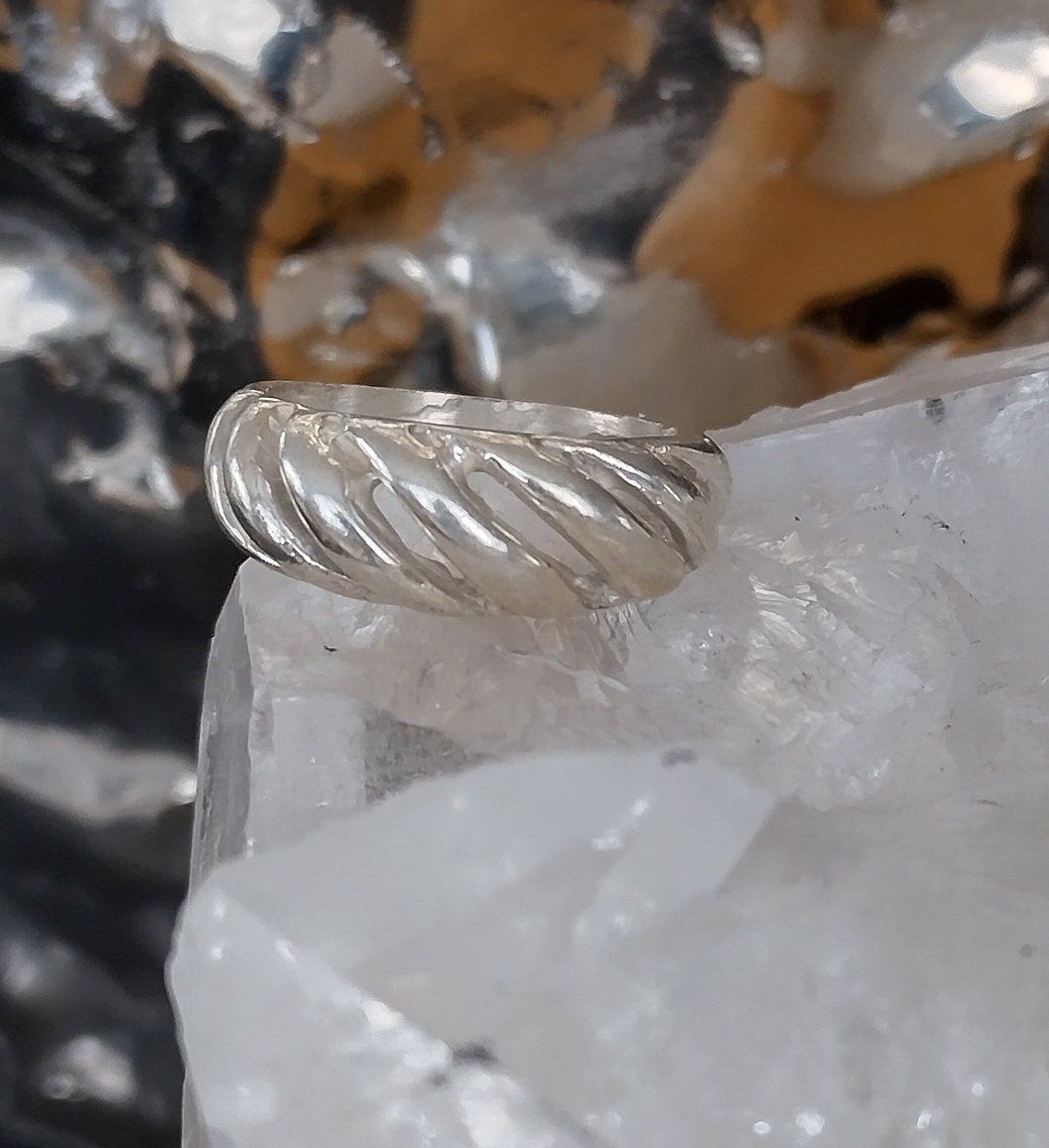 Ringe: RING IN 925 SILBER – Gebraucht aus Romanshorn von BoutiqueA 1