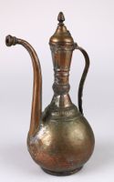 Antike orientalische Kanne