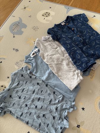 Strampler/Pijama für Babys Grösse 62/68