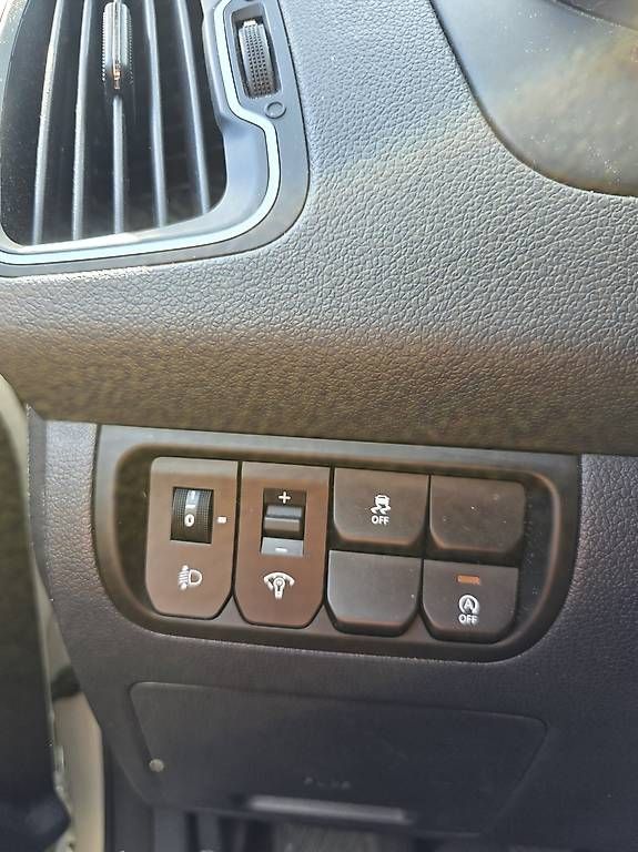 Automobili: Kia Rio Collaudata 29.05.2026 – Usato da Cadenazzo venduto da LuismacchineSagl 5