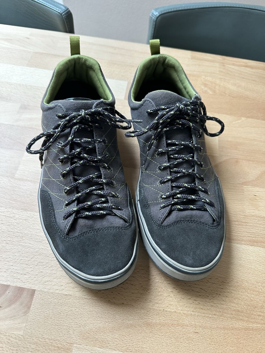 North Face Herrenschuhe: Freizeit Schuh von The North Face – Gebraucht aus Beromünster von Moritz0112