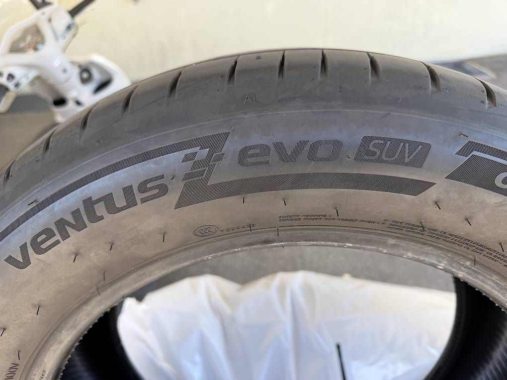 Hankook Pneumatici & Ruote complete: Hankook reifen 235.55.18 – Usato da Flumenthal venduto da arcilek 3