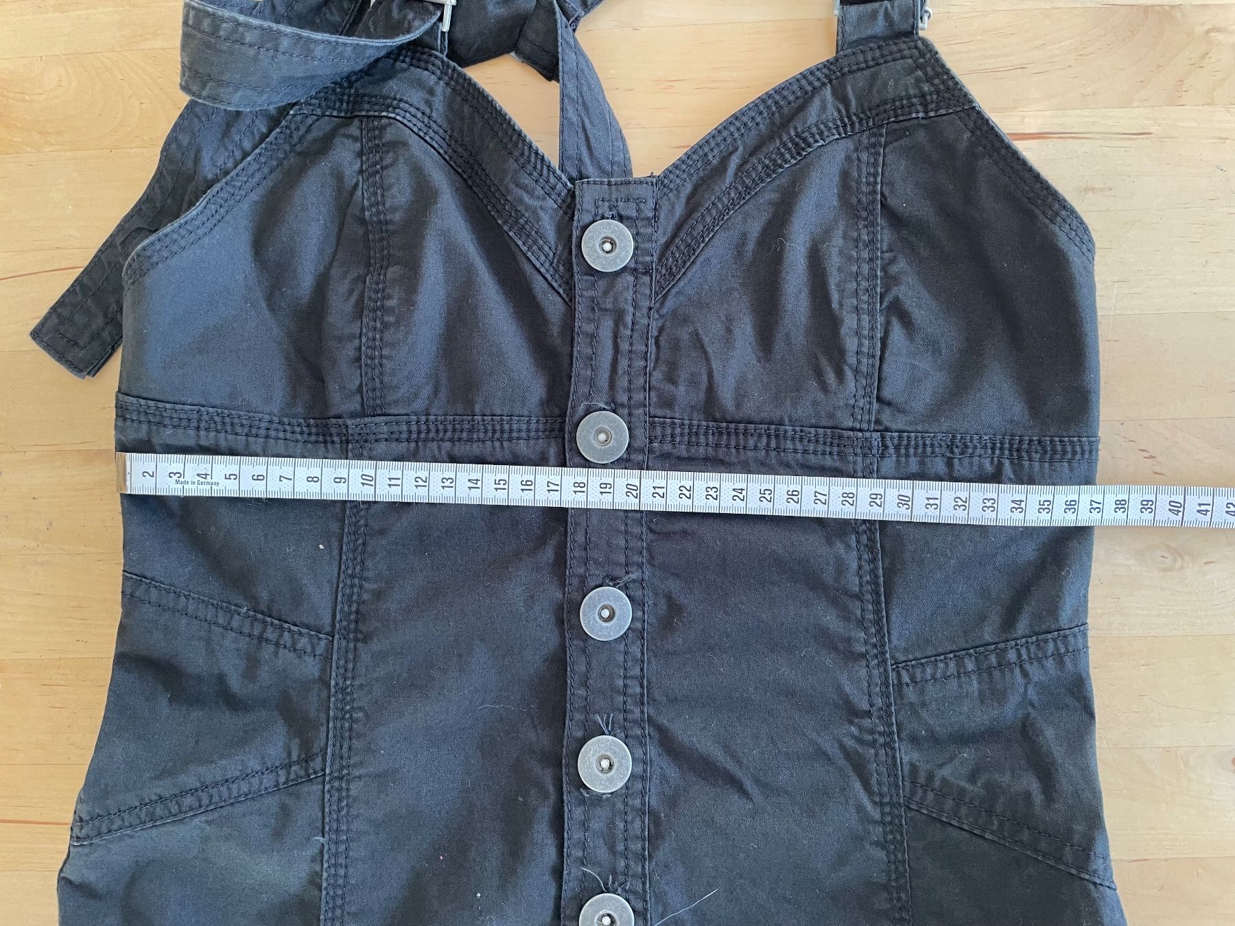 Kleider: Schwarzes Sommerkleid Gr. 36 Nieten – Gebraucht aus Goldswil von _Dudy_ 3