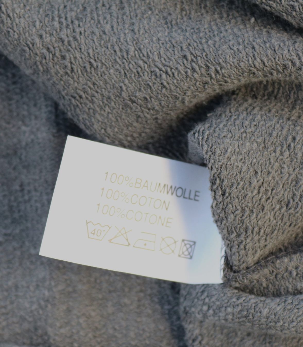 Pulls & Sweat-shirts: Kapuzen-Sweatshirt – Neuf (Voir description) à Frick par Beni58 7