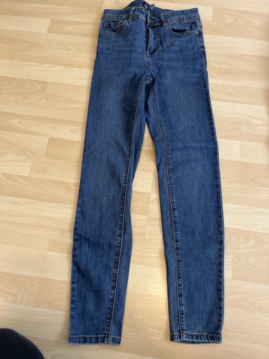 Jeans: Jeanshosen – Gebraucht aus Holziken von ale_h6sl 2