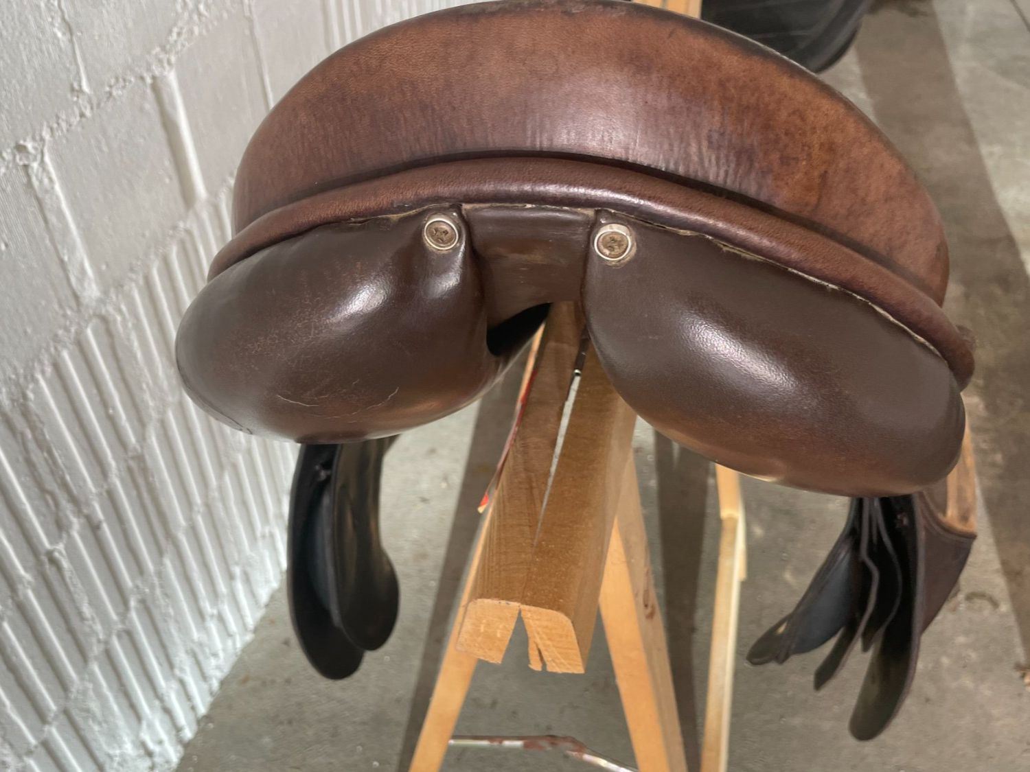 Selle & Accessori: Vielseitigkeitssattel braun – Usato da Zürich venduto da ann_5xby 6