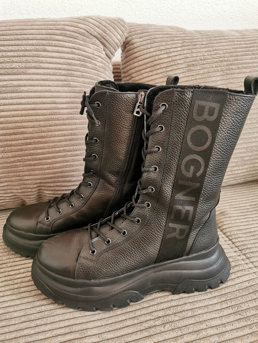 Bogner Scarpe da donna: Bogner 40 schwarz aus Leder – Usato da Ebnat-Kappel venduto da ani_fq2z