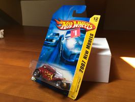 Straight Pipes Hot Rod 1/64 Hot Wheels 2007 New Models