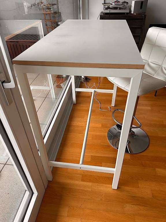 Micasa Tische: TABLE BAR HAUTE à saisir – Gebraucht aus Chêne-Bougeries von wil_m5mb 1