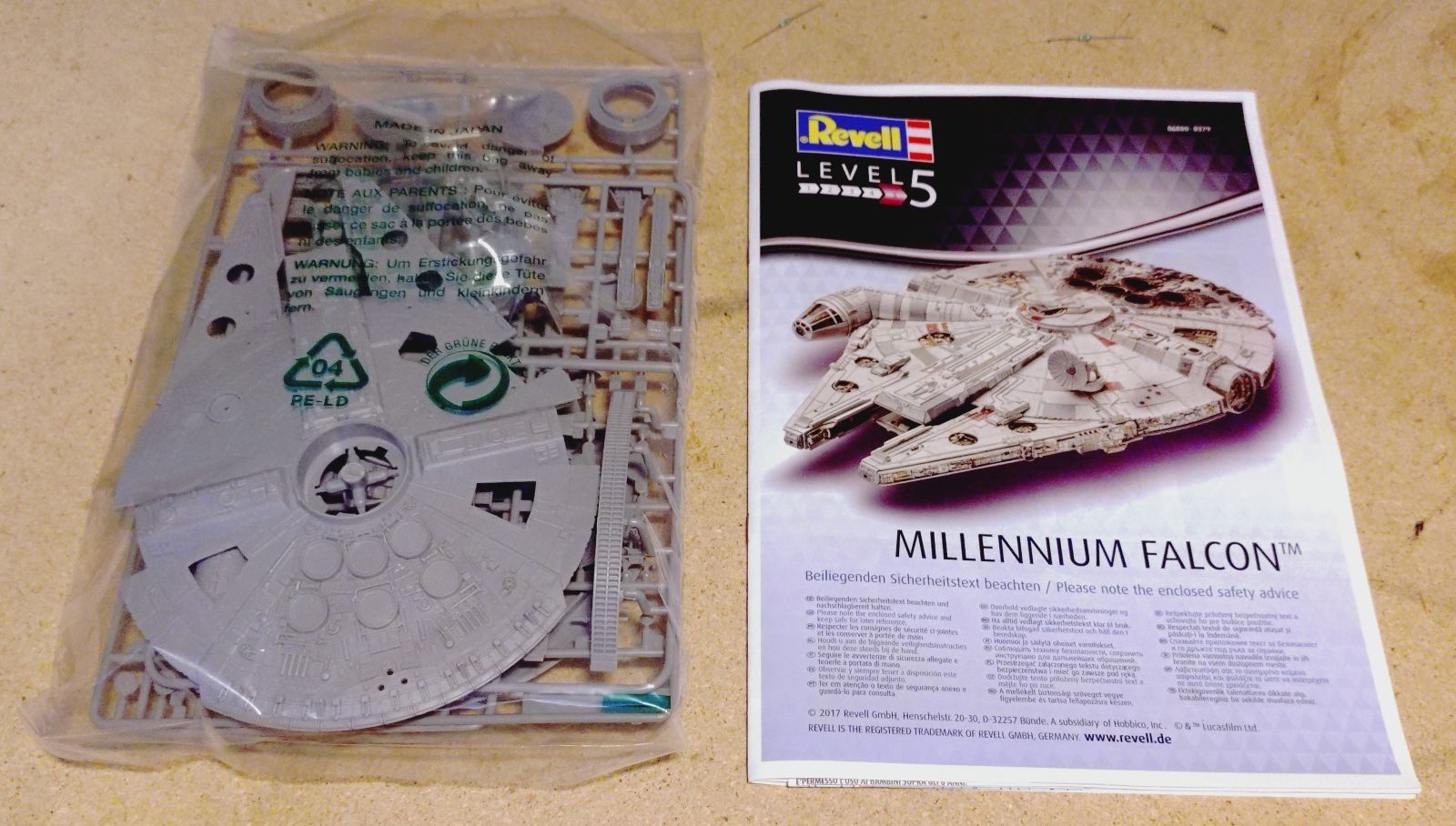 Revell Modellbausätze & Standmodelle: Revell Star Wars Millenium Falcon Limited Editon – Neu und originalverpackt aus Grüningen von Stargazer 1